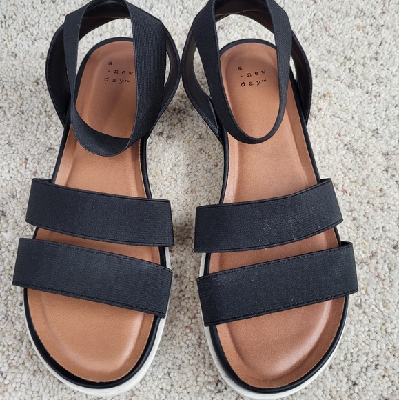 a new day | Shoes | Euc Womens Esme Elastic Ankle Strap Sandals | Poshmark